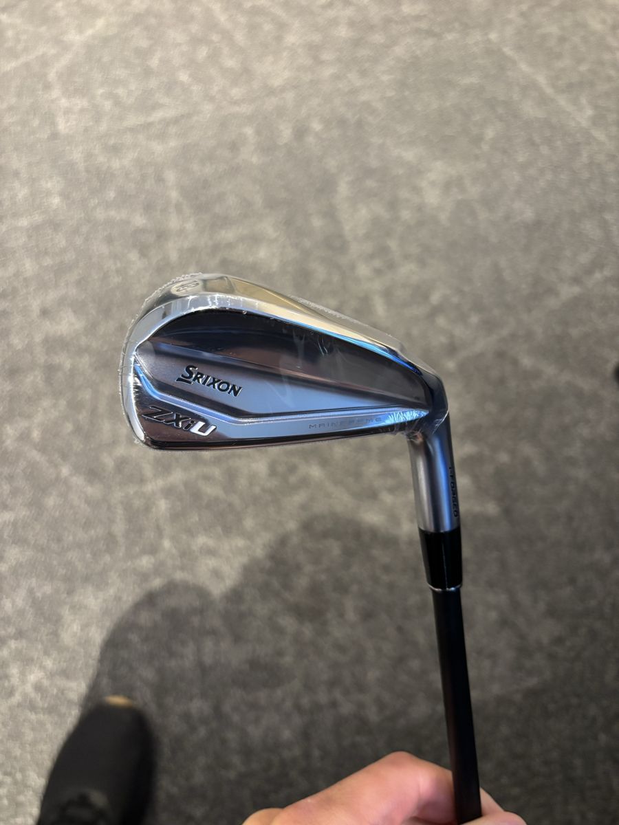 Srixon ZXiU Utility 2 iron - Right Handed, New in Plastic