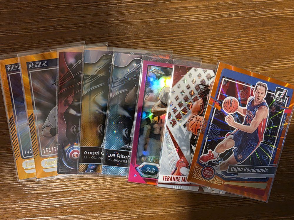 basketball, football, and baseball lot. all#cards!