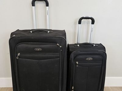 Samsonite 2 piece luggage set