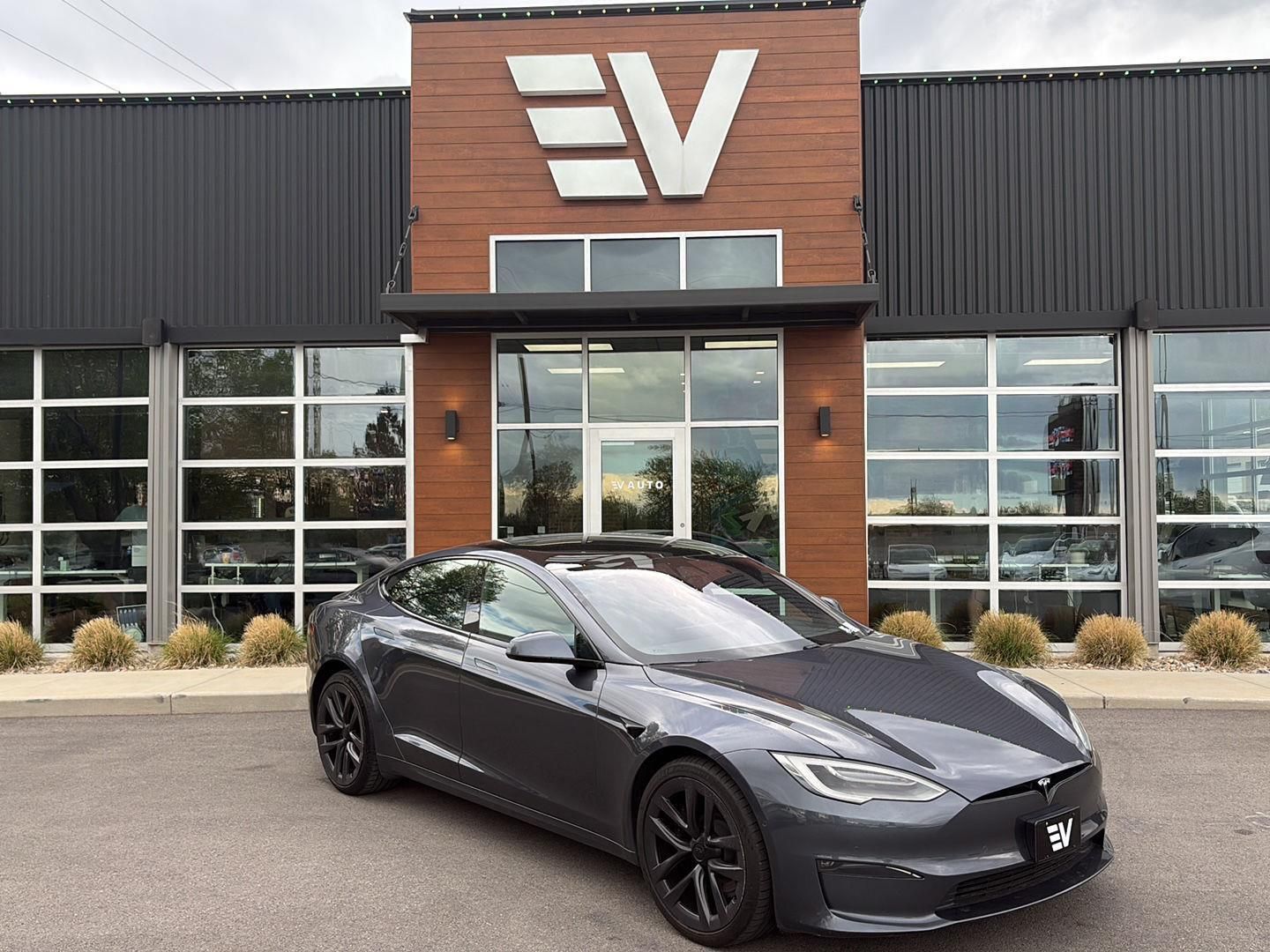 2021 Tesla Model S Plaid
