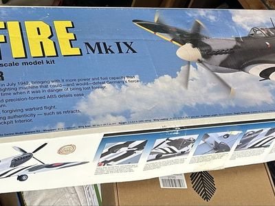 New Top Flite Gold Spitfire Mk Ix Wulf Hunter 1/7 Scale 63" Wingspan TOPA0140