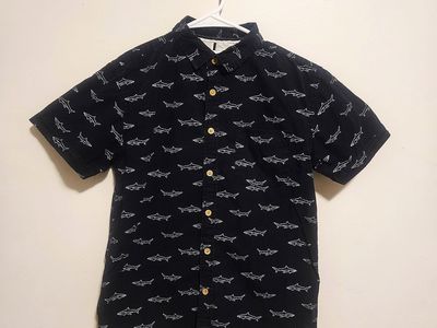 Boys Button Up Shirt Size 10-12