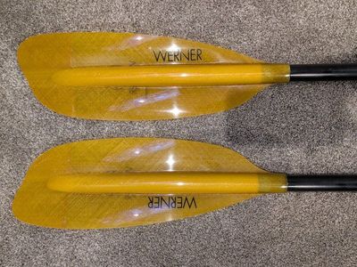 Werner Camano Kayak Paddles - Used, Excellent Condition, Lightweight, Two-Piece