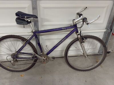 Vintage Trek 7000 Zx Mountain Bike