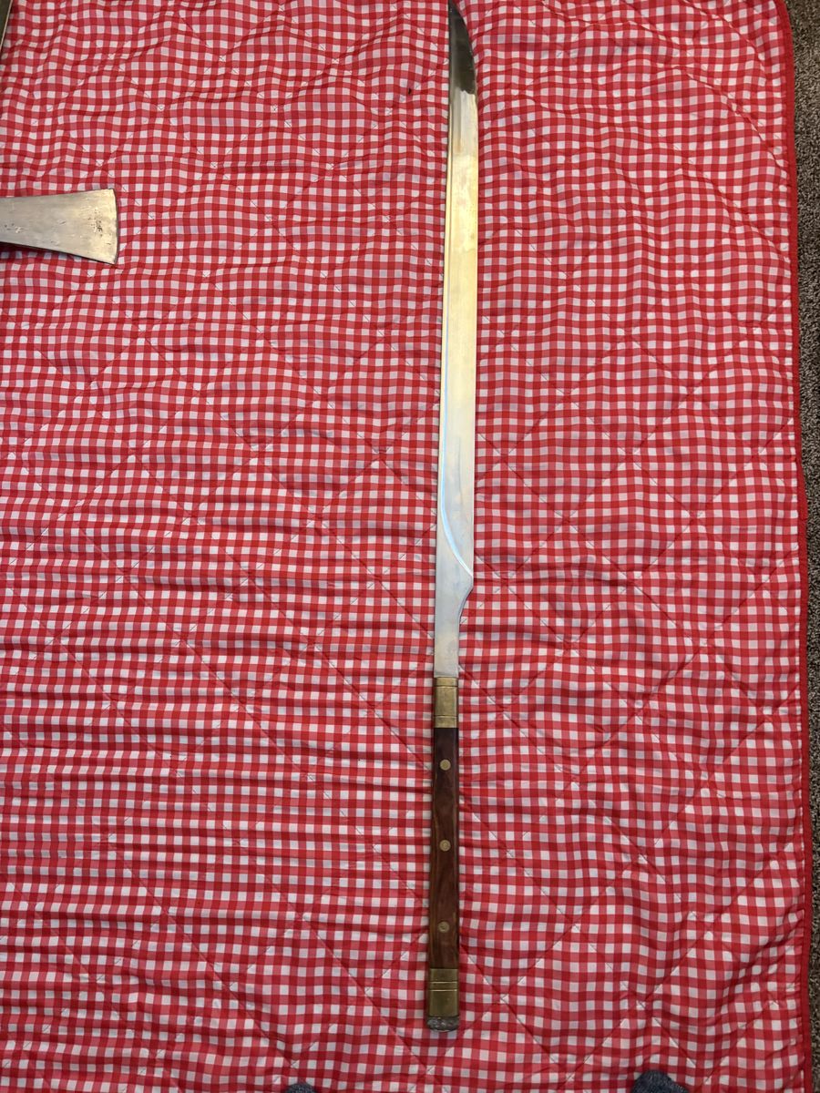 indlass Warbrand Sword – Battle Ready Two-Handed Sword