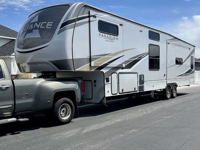 2021 Alliance Paradigm Fifth Wheel