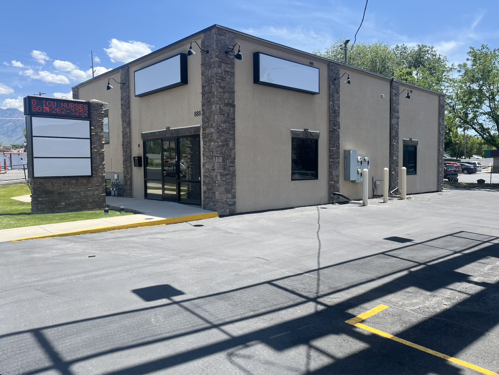 Stand Alone Office Building for Lease