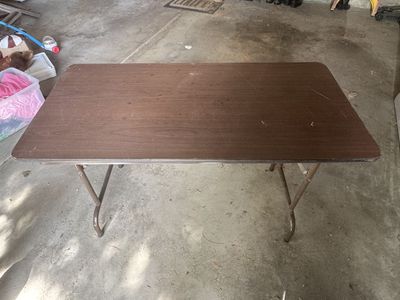 24”x48” Heavy Duty Folding Table