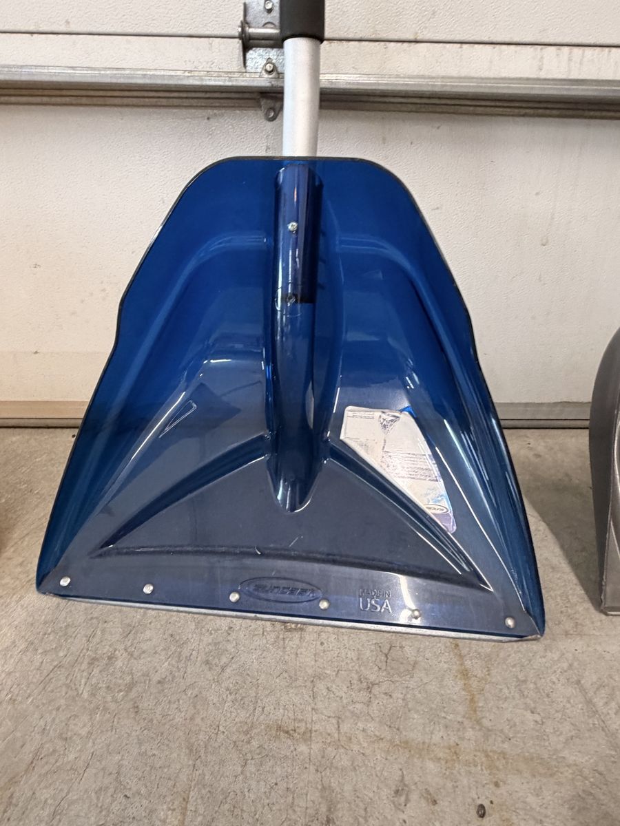 Main image 3