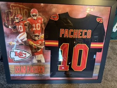 Isiah Pacheco Autographed Kansas City Chiefs Jersey framed- JSA Certified