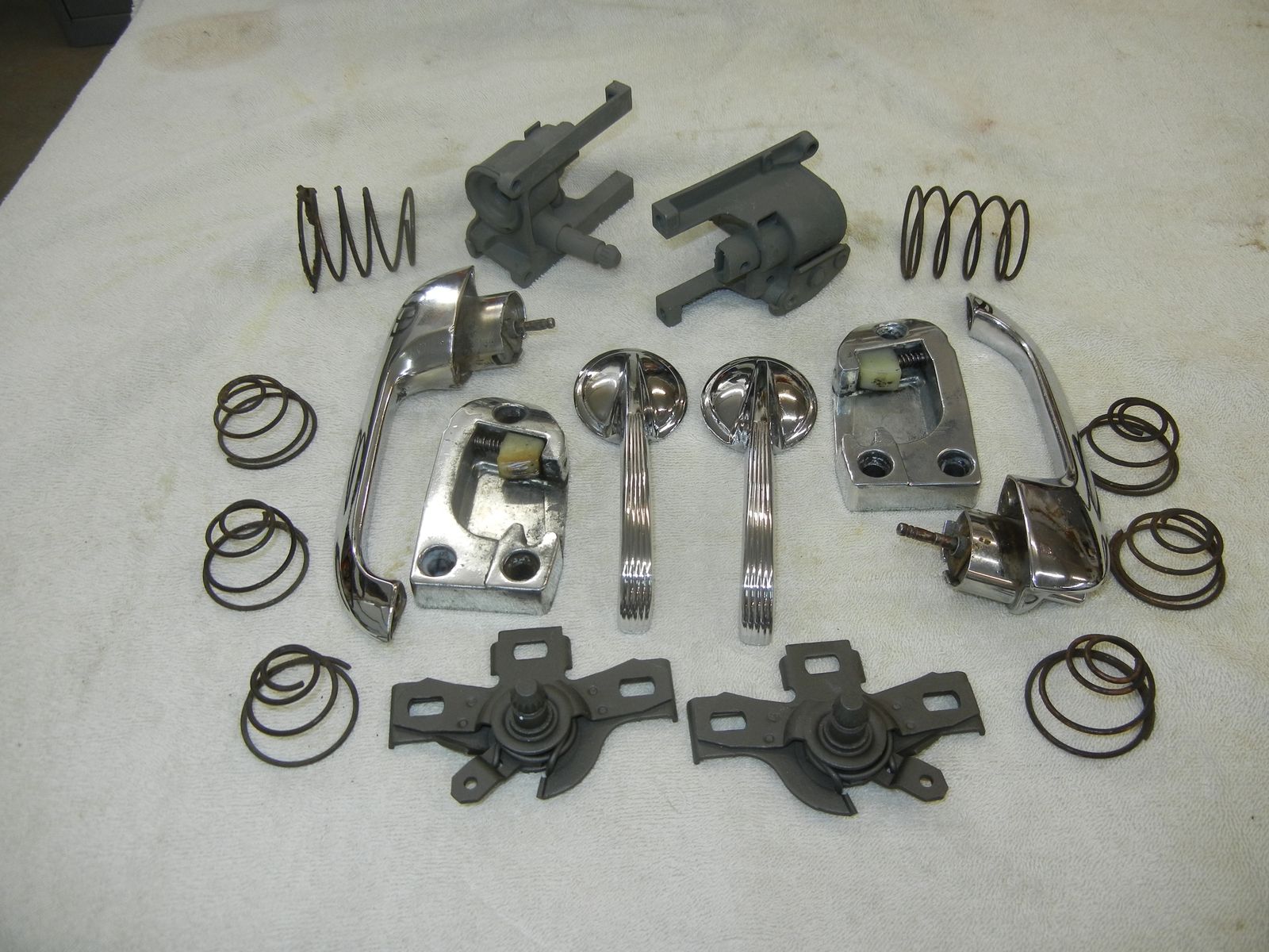 Chevy 1955-56-57 Door Window Handles Springs mechanisms