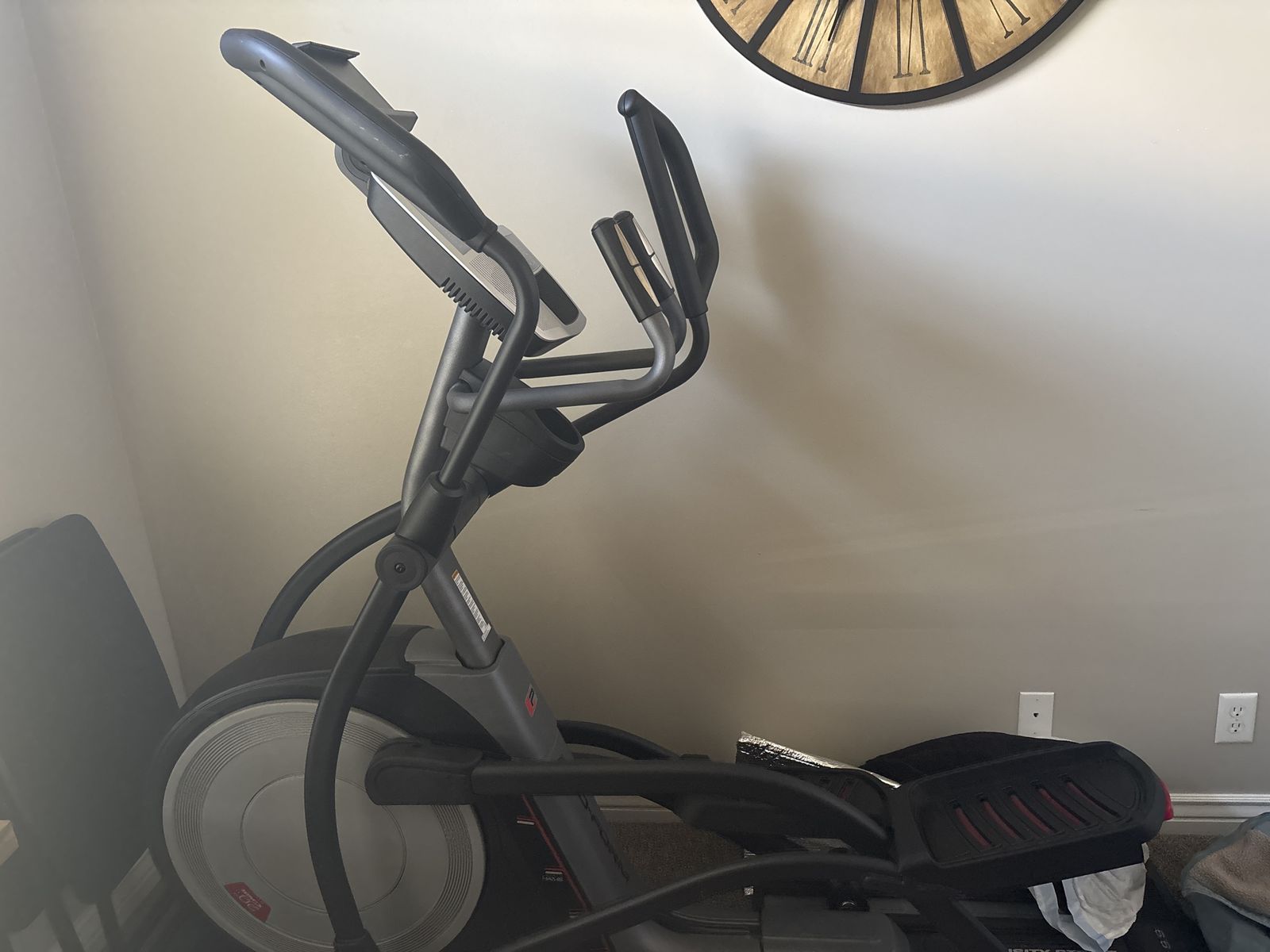 Elliptical pro form ****like new****