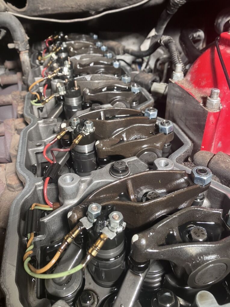 03 Cummins Injectors Like New