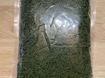 Mini Vegetable Sticks Fish Food