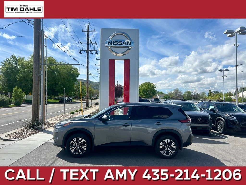 2021 Nissan Rogue SV