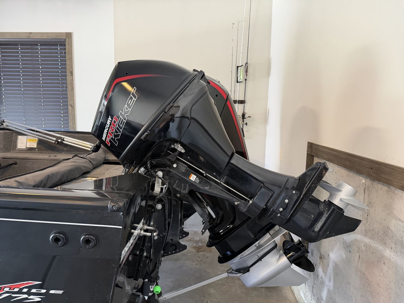 Main image 3