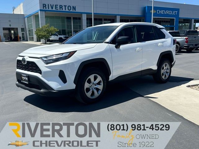 2023 Toyota RAV4 LE