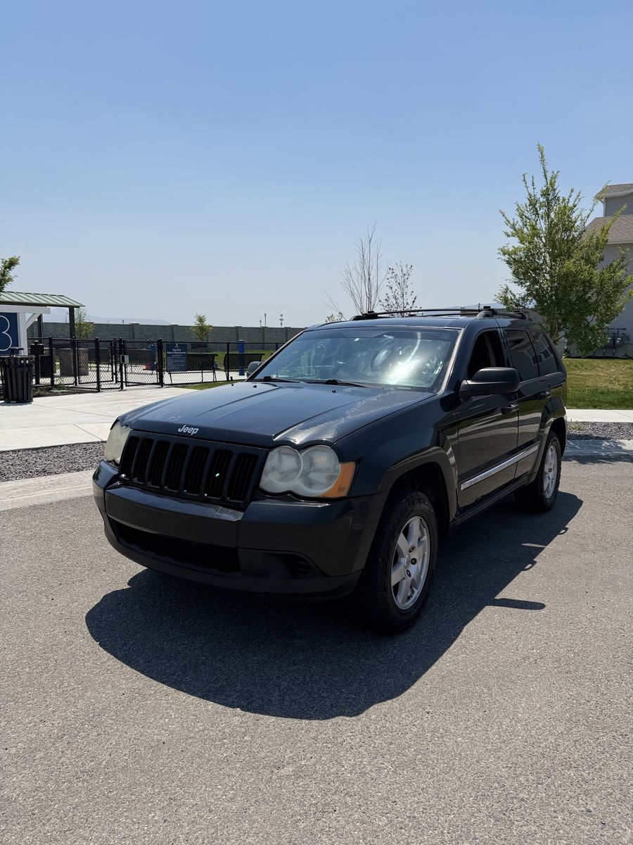 2010 Jeep Grand Cherokee Laredo