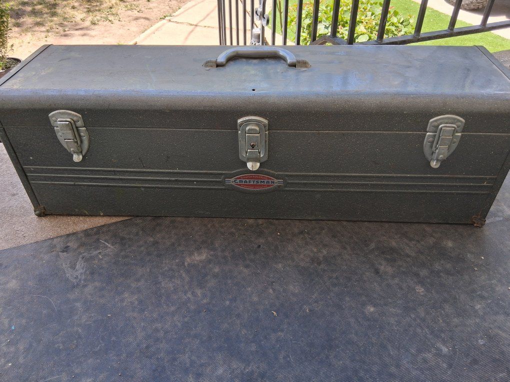 vintage Craftsman carpenters tool box w/ tools