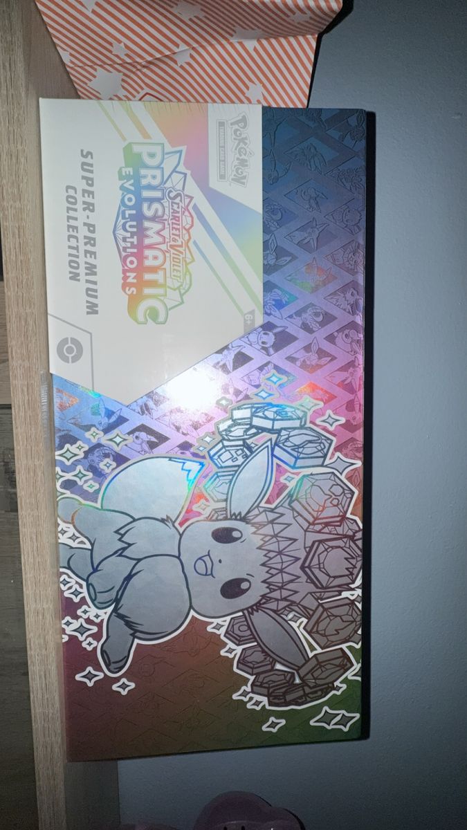 Pokemon TCG Scarlet & Violet Prismatic Evolutions Super Premium Collection Box Set