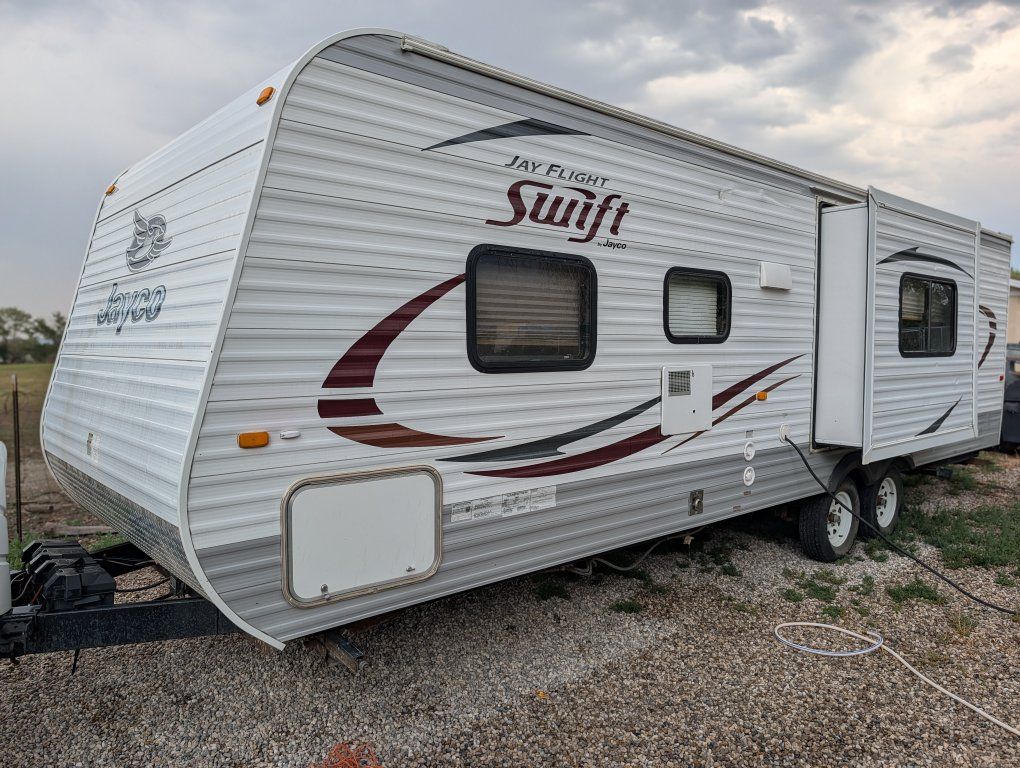 2014 Jayco Jay Flight Swift 281BHS Bunkhouse Travel Trailer with Slide Out