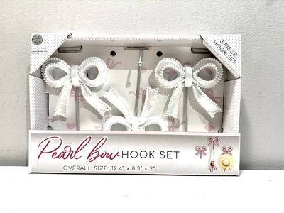 Cedar & Sage Pearl Bow 3-Piece Decorative Wall Hook Set - White & Silver, 12.4" x 8.3" x 2"