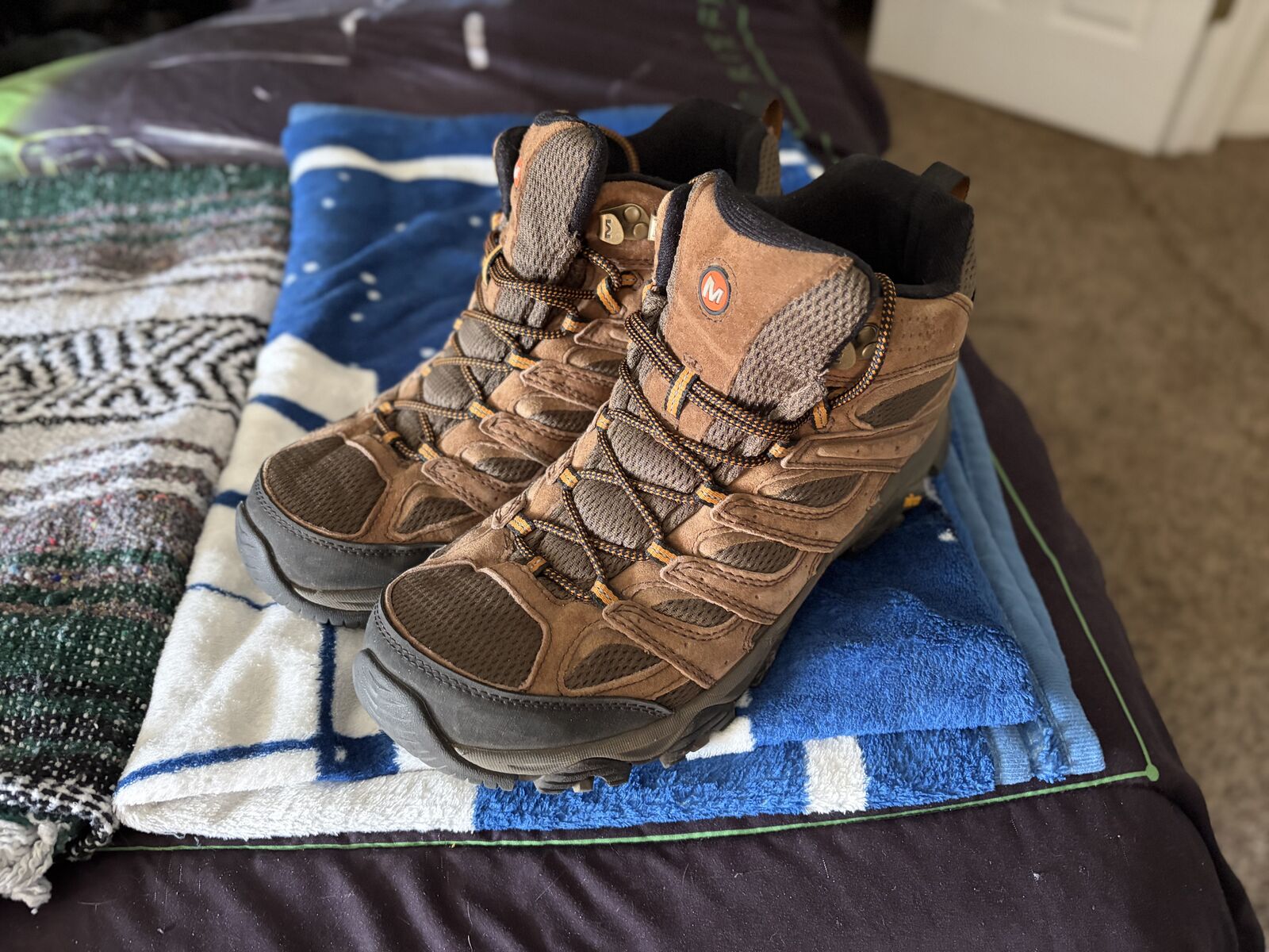 Merrell Moabs size 11.5