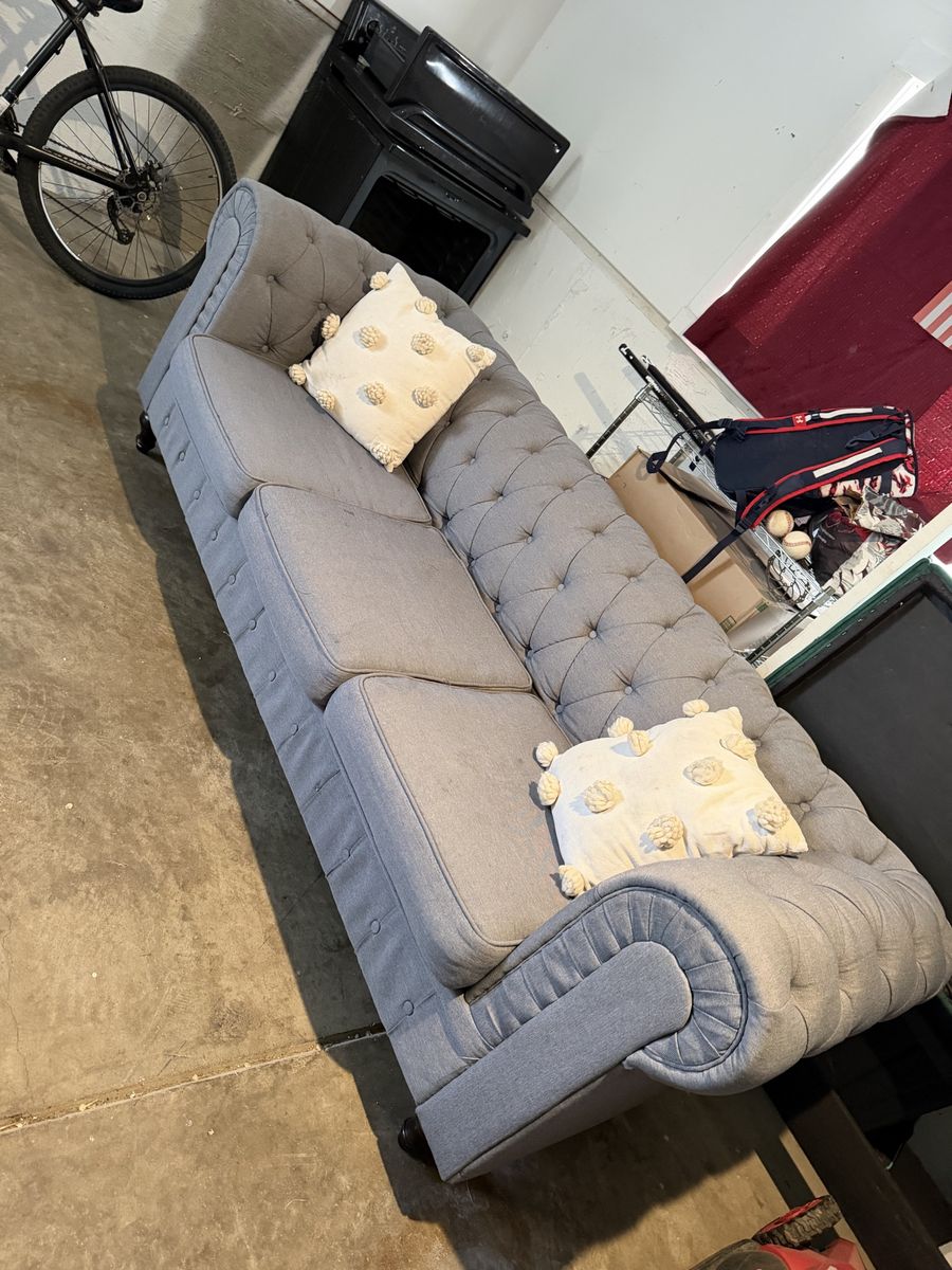 Tufted chesterfield sofa
