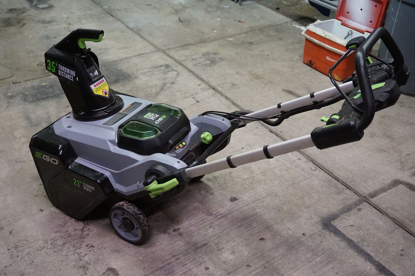 Snowblower - EGO w Lithium Battery