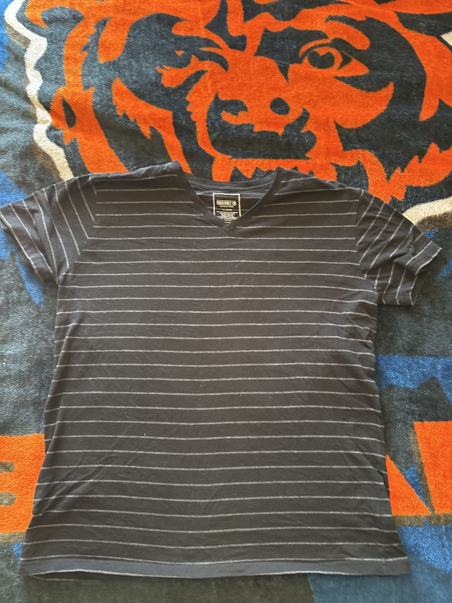 BRIGANT CO. Men's XL Black V-Neck T-Shirt with White Stripes - 60% Cotton, Casual Short Sleeve