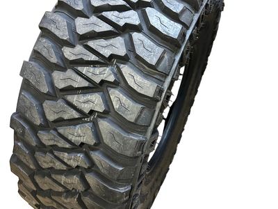 2 MICKEY THOMPSON BAJA LEGEND MTZ BSW LT 37 13.5 17 121Q MUD TERRAIN TIRE 331148005