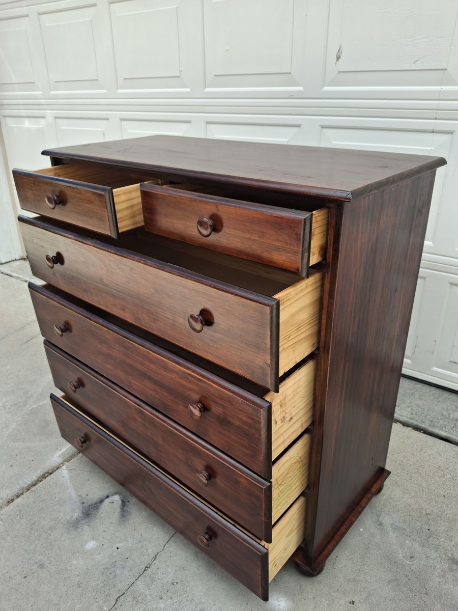 pine wood 6 drawers dresser/ludie