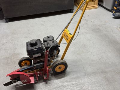 Mclane Edger for lawns