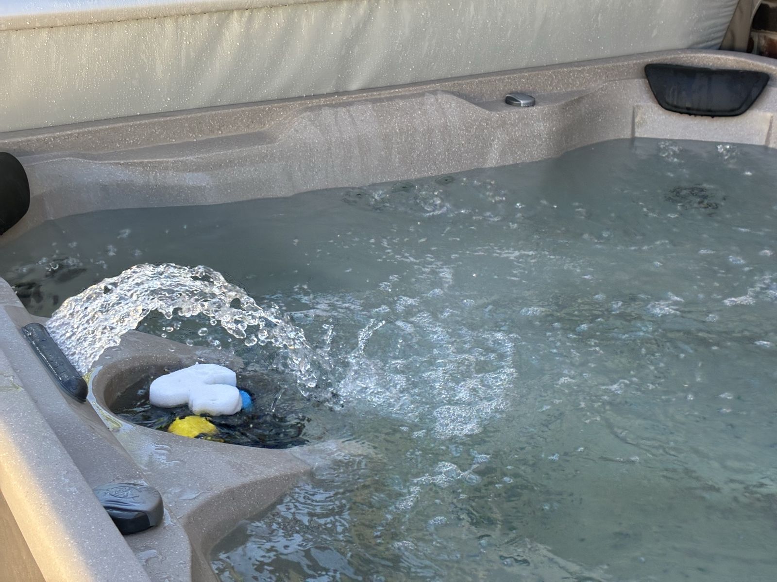 Caldera Bloom Hot tub