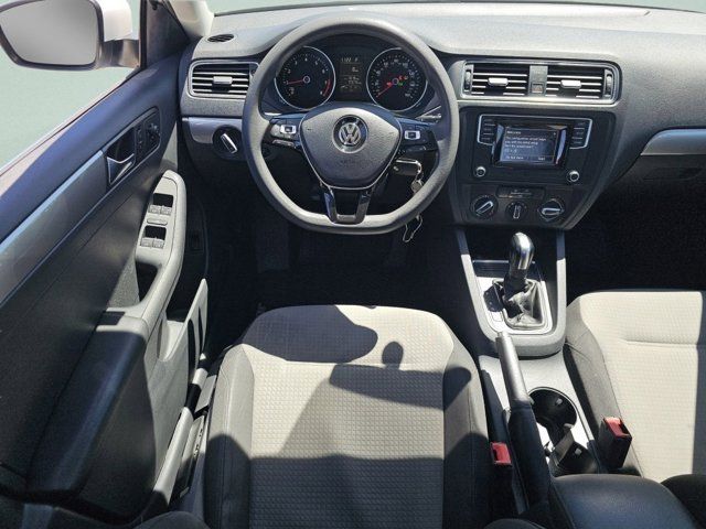 Main image 4