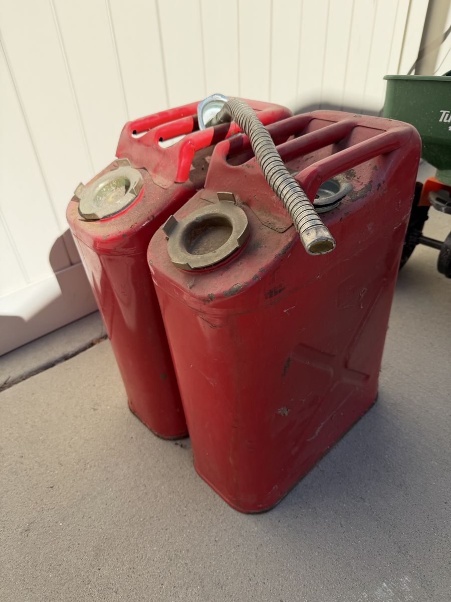 Medal Gas Jerry Cans