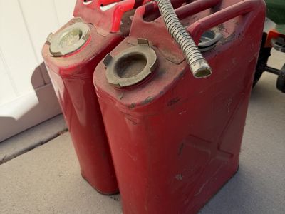 Medal Gas Jerry Cans