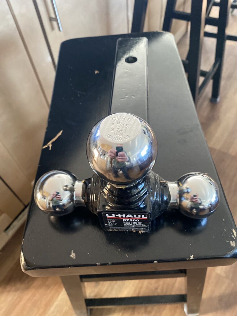 U-Haul D7500 Multi Ball Hitch