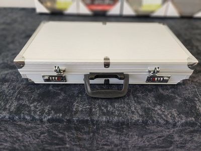 NEW ALUMINUM DOUBLE PISTOL CASE