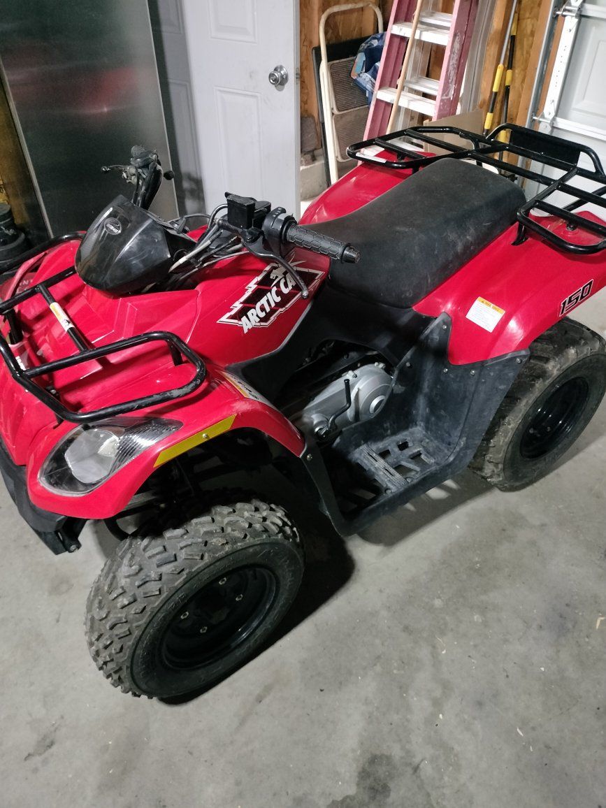 Arctic cat atv