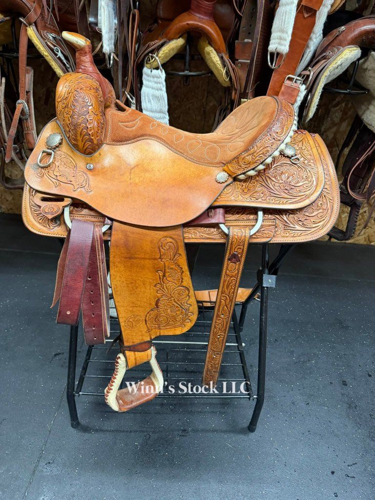 15.5" Circle Y - All around Saddle