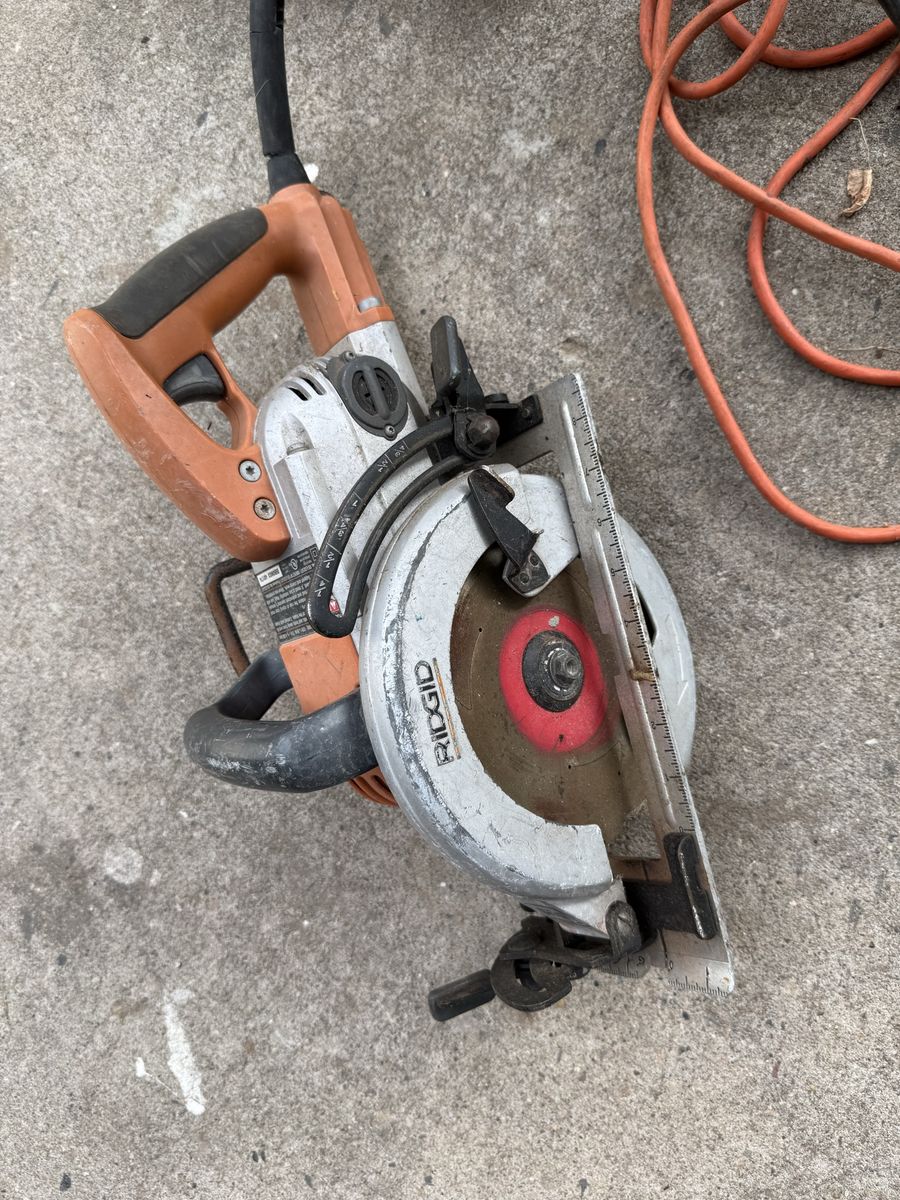 Skill saw