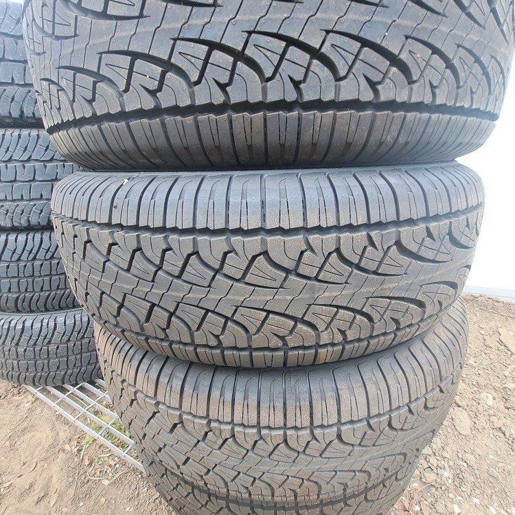 265 70 17  Pirelli Scorpion. take offs