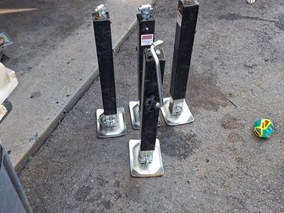 RAM Strong & Reliable 8000lb Trailer Jack 7000lb Lift Capacity, Adjustable Height
