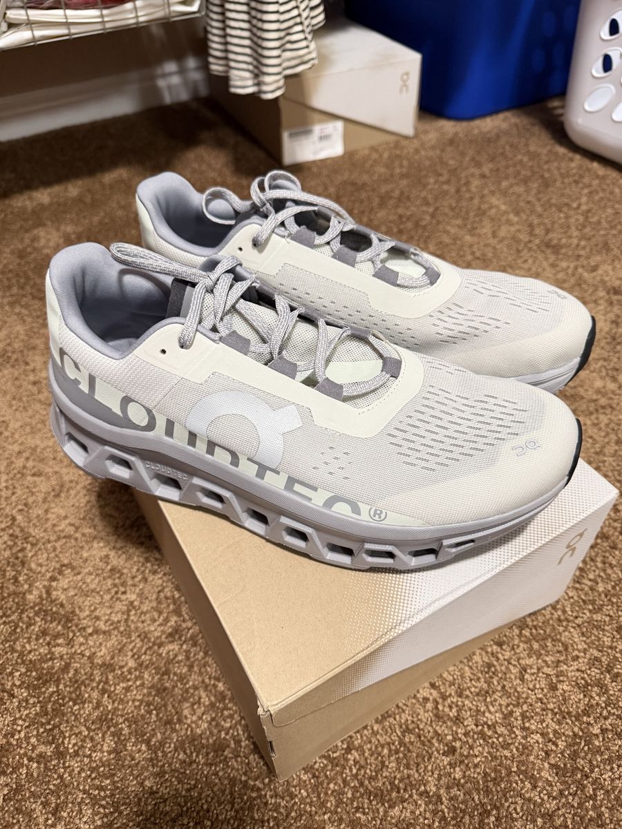 On Cloud Monster Men 11.5