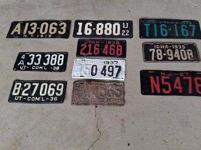 10 old license plates