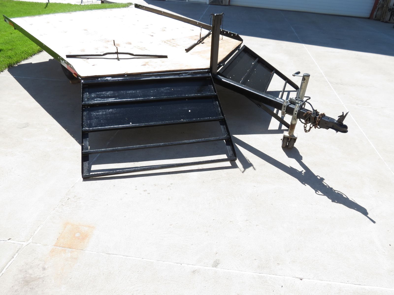 8 X 10 Flatbed trailer