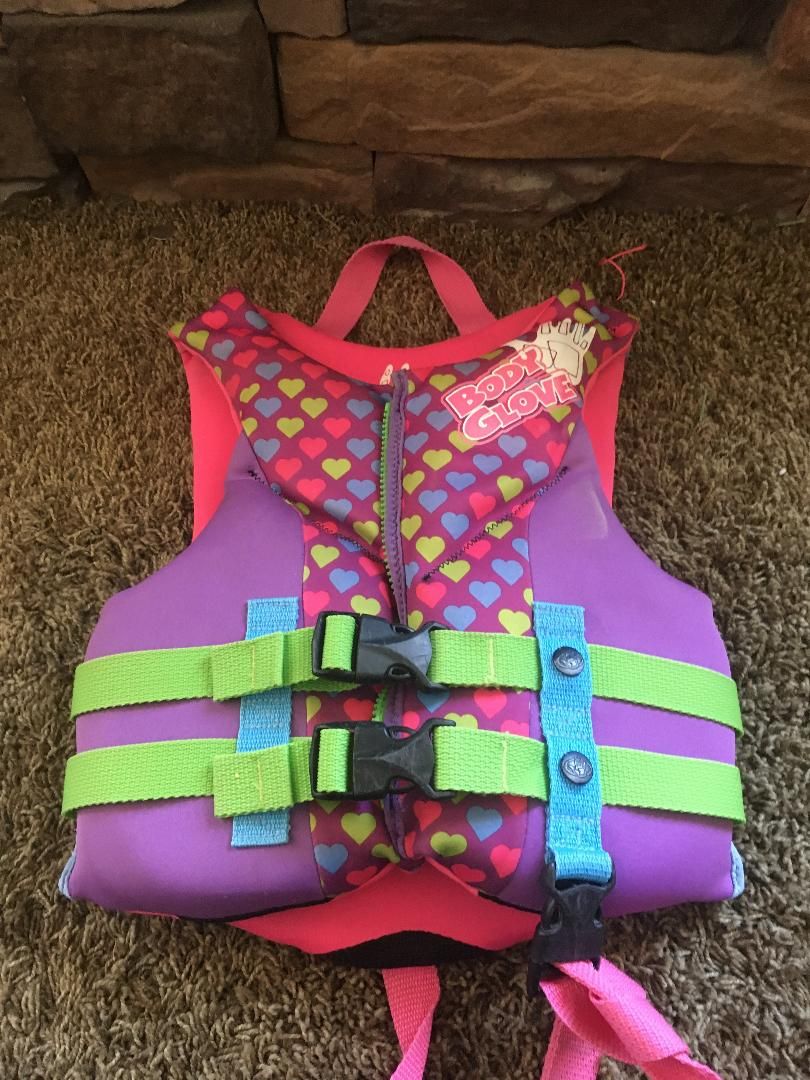 Body Glove Child Life Vest - Purple/Pink Hearts, 30-50lb, with Leg Strap