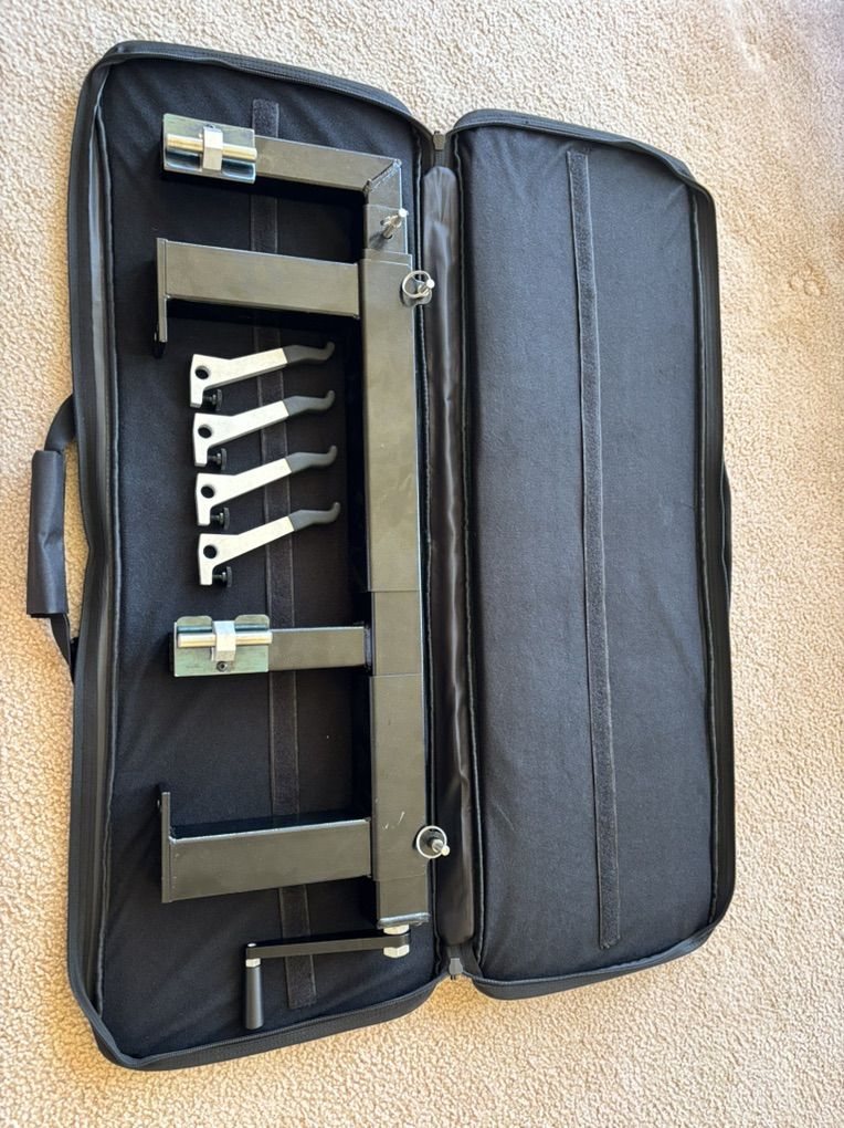 NEW PACK-N-GO ULTIMATE BOW PRESS!! (NEVER USED)