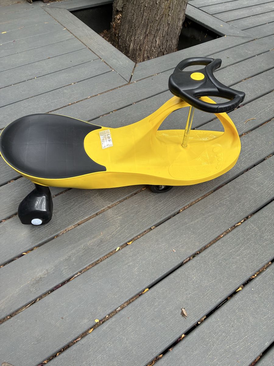 Lil' Rider Wiggle Car